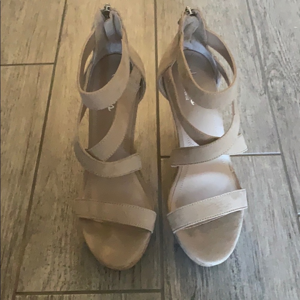 Nude Charles David Wedge Heels